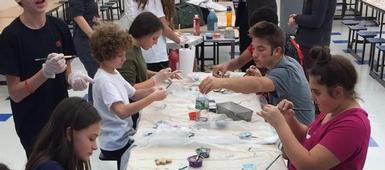 Solvay UFSD spreads kindness throughout the Solvay community